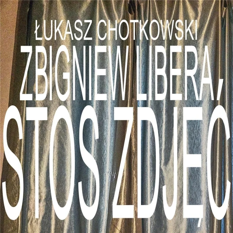 Stos zdjęć, Łukasz Chotkowski