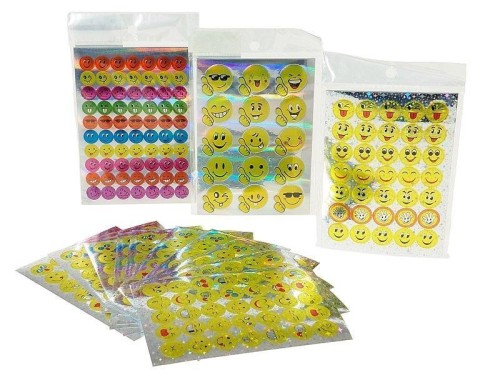 Naklejki emotki, ADAR