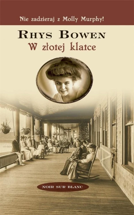 W złotej klatce, Rhys Bowen