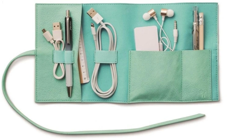 Magnetyczny organizer do kabli podróżny miętowy