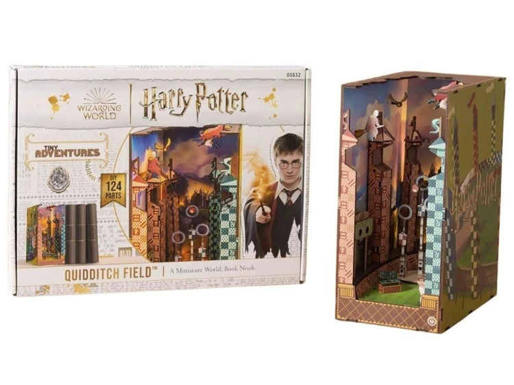 Book Nook - Quidditch Field. Harry Potter, Revell