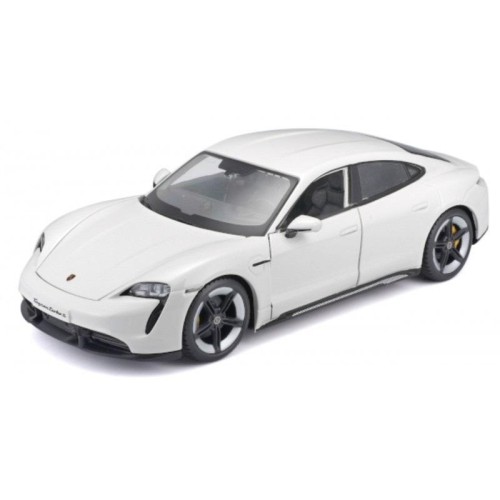 Porsche Taycan Turbo S White 1:24 BBURAGO, BBurago