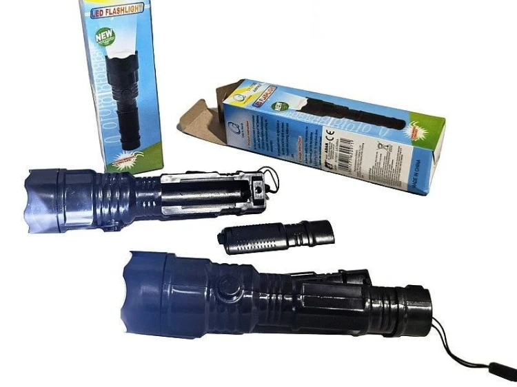 Latarka LED