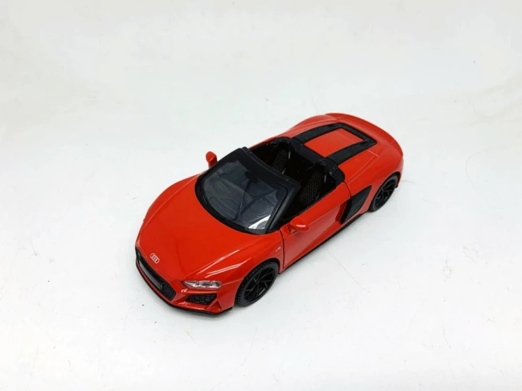 Audi R8 Spyder Czerwony światło+dźwięk, MSZ