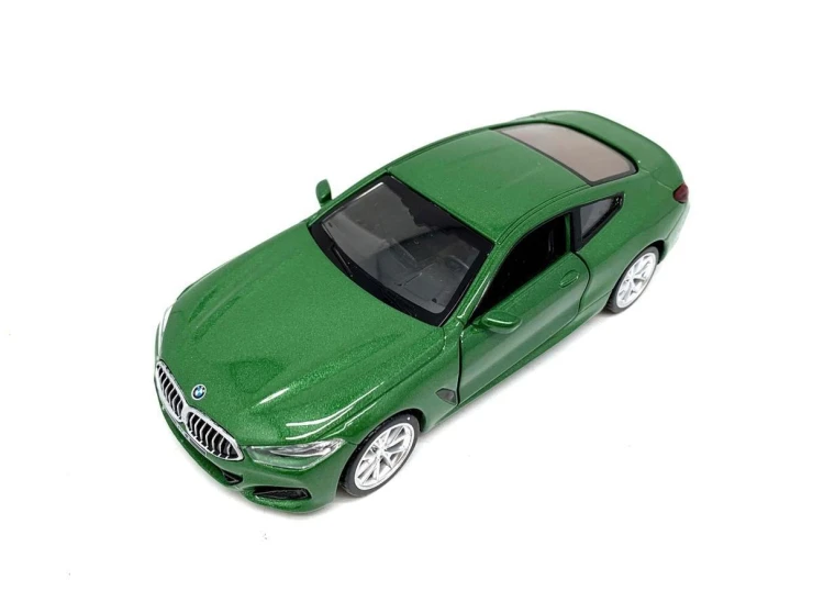 BMW M850I Coupe Zielony światło+dźwięk, MSZ
