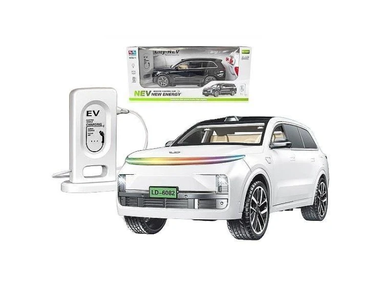 Auto na radio z kablem USB 42x13,5x18,5cm, ADAR
